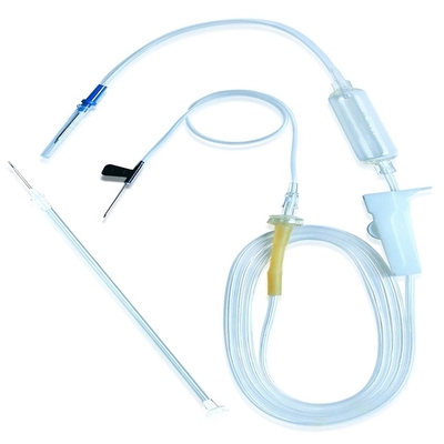 Linha de produção do grupo da infusão da usina