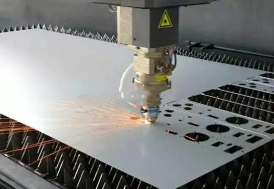 Máquina de corte horizontal 120m/Min de alta velocidade do laser da fibra do comprimento de onda