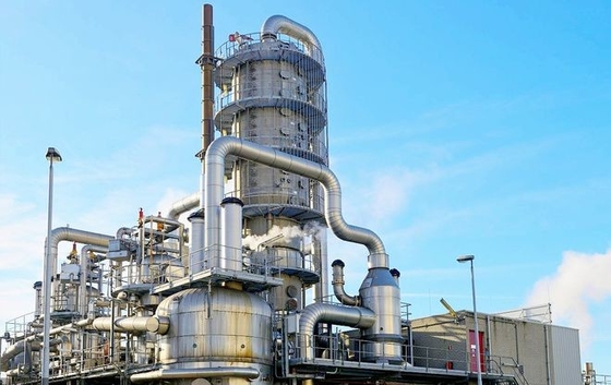 Fornecimento de equipamento de refino para refinarias e petroquímicas