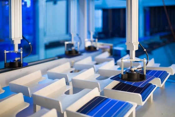 Linha de produção fotovoltaica, equipamento de linha de produção de painéis solares